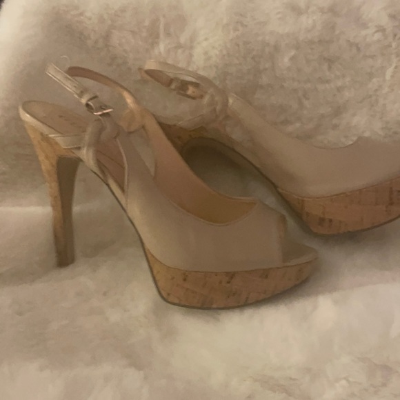Guess open-toed cork platform stilettos size 7 - Picture 2 of 10